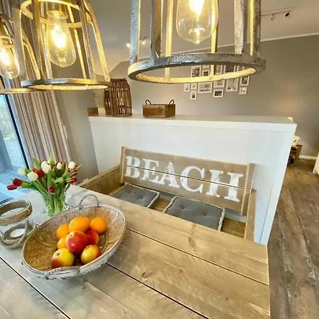 Sandpiper Cozy Danish Retreat Vakantiehuis *